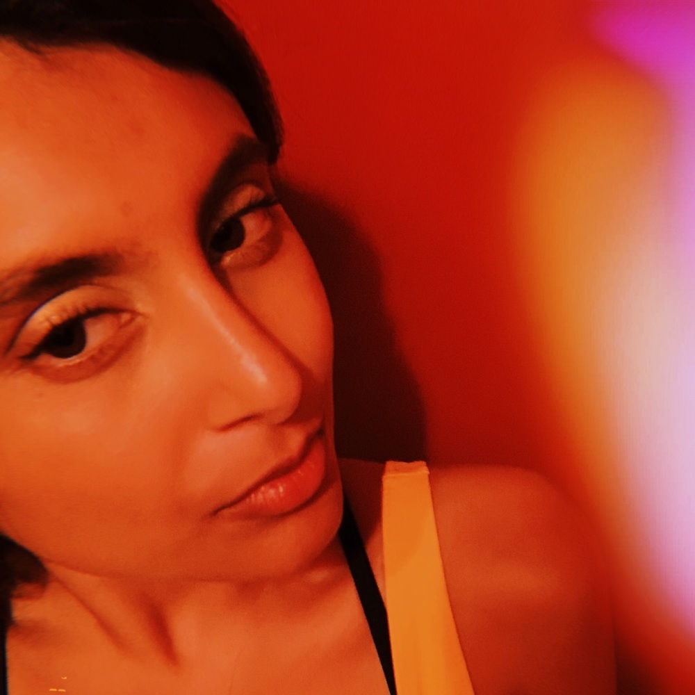 Meet your Posher, Priya